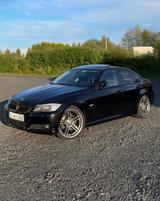 BMW 320i - - BMW 320 aus 2009: 320i