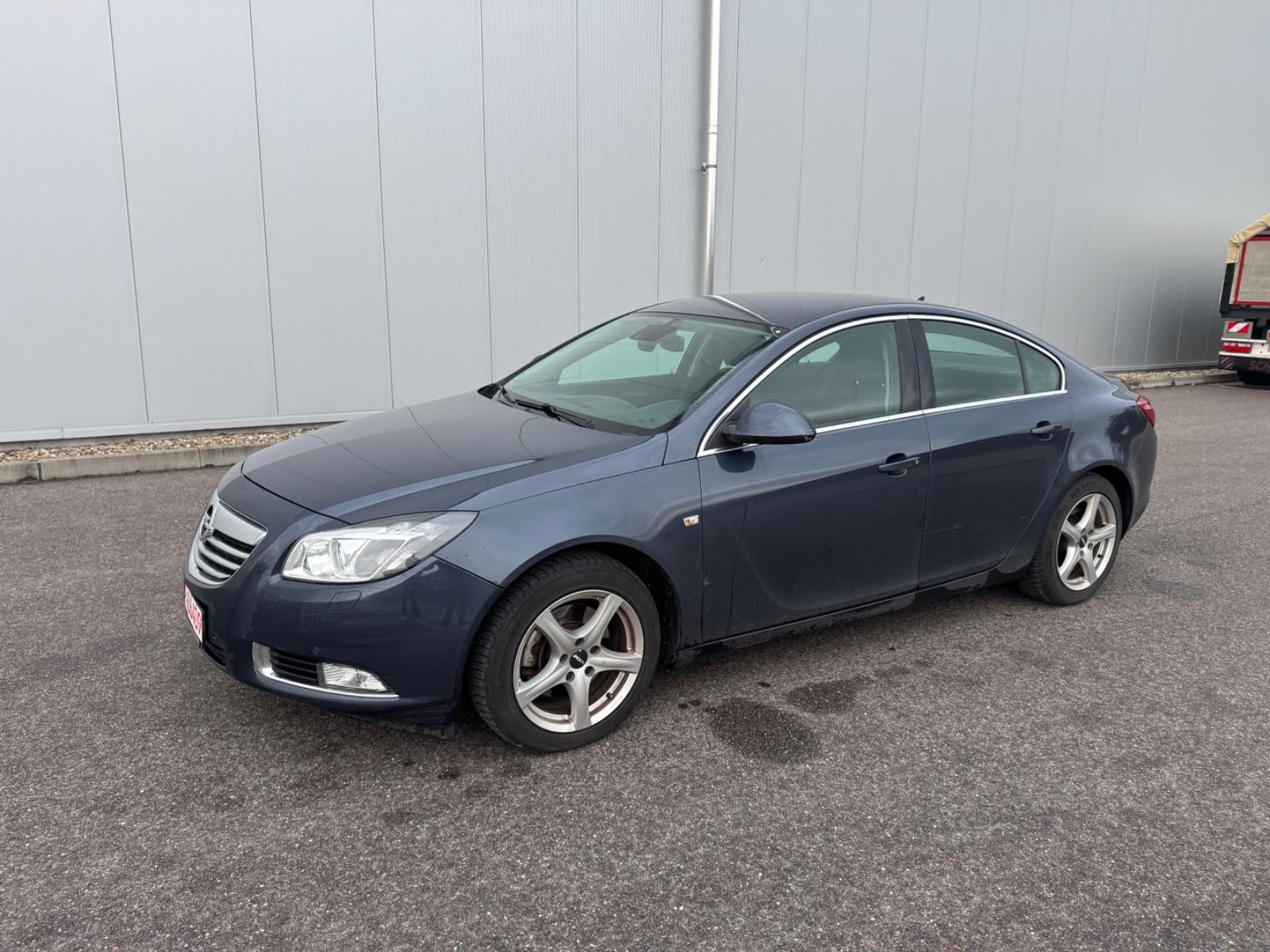 Opel Insignia A Lim. Edition*SERVICE NEU*TÜV NEU