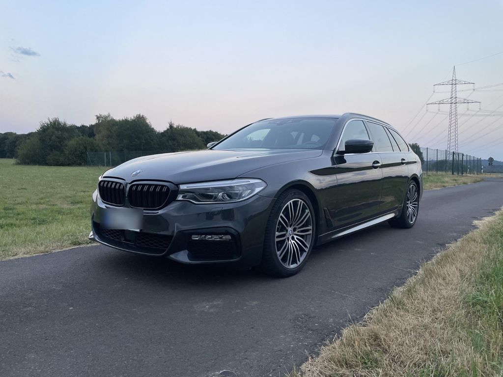 Image of BMW 530