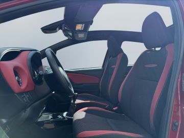 Toyota Yaris - 9