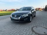 Volkswagen Passat B6 2.0 TDI Variant Highline - Volkswagen Passat aus 2007: Highline