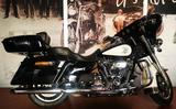 Harley-Davidson FLHTP  Electra Glide Standard Police - Motorräder in Berlin