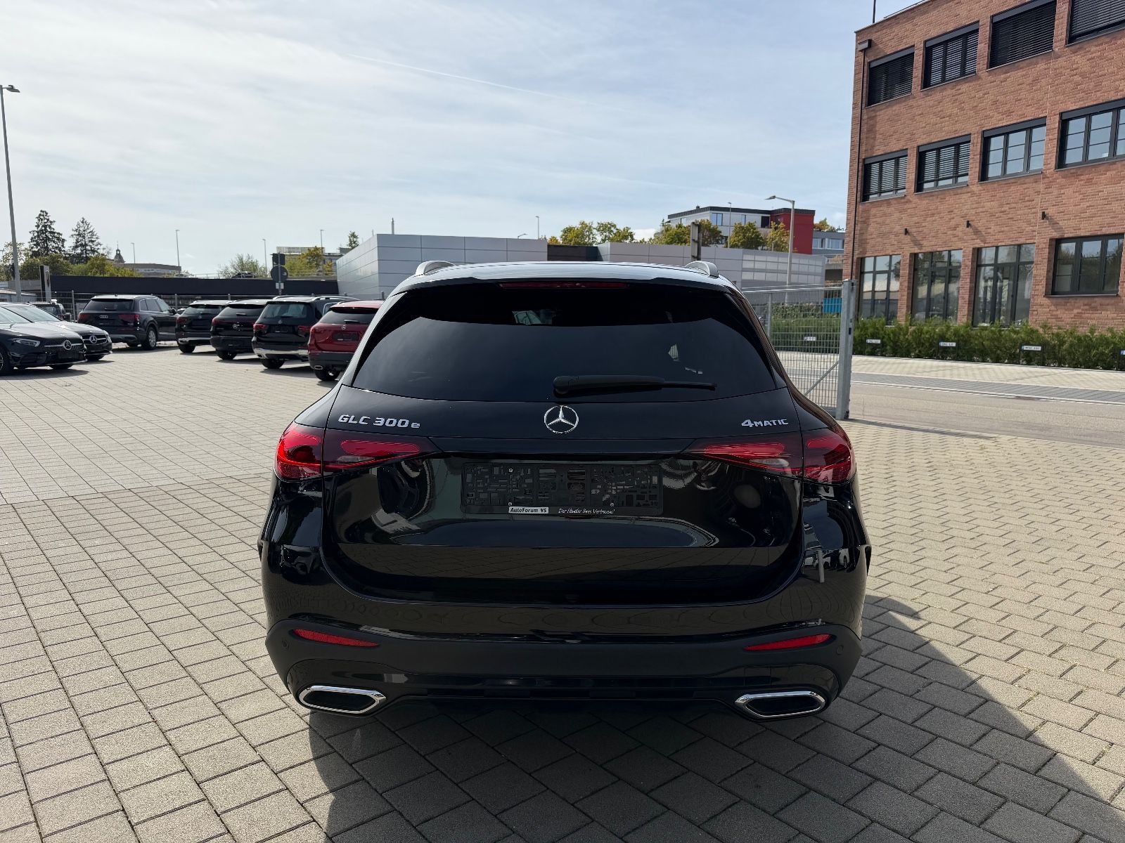 Mercedes-Benz GLC 300e 4Matic AMG Night AHK Memory Burm 360° foto 6