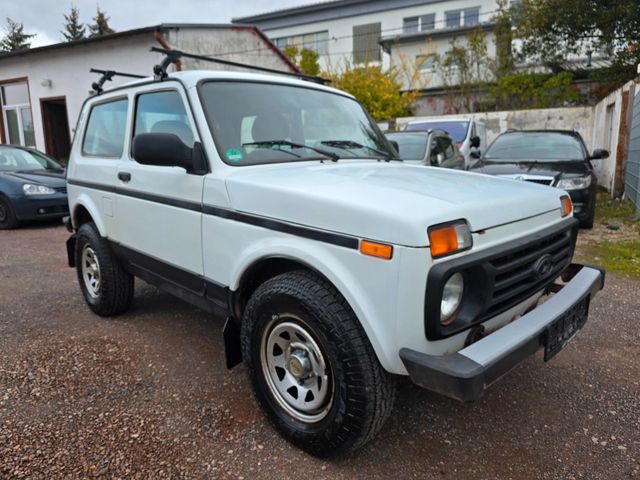 Lada Taiga Basis 4x4*Tüv 10.2026