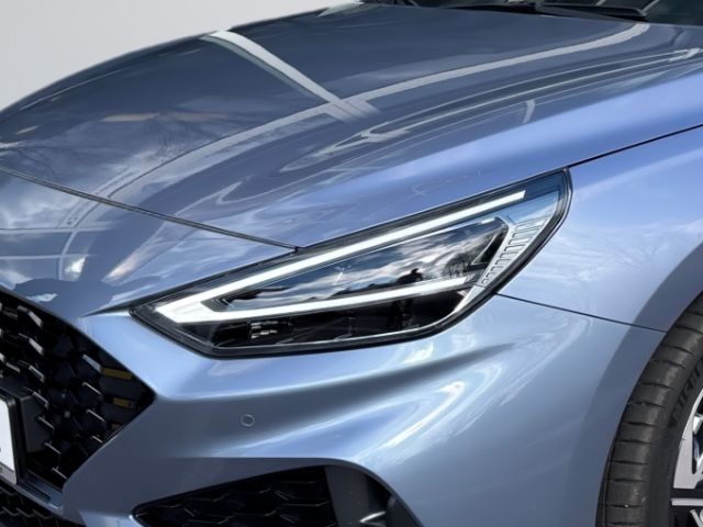 Fahrzeugabbildung Hyundai i30cw FL Kombi (MY25) 1.5 T-GDI (140PS) 48V 7-DC