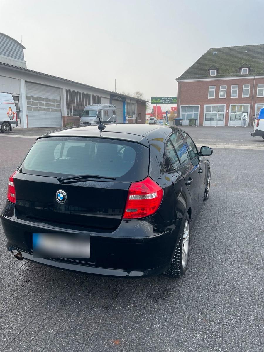 BMW 116 2010 — photo 6