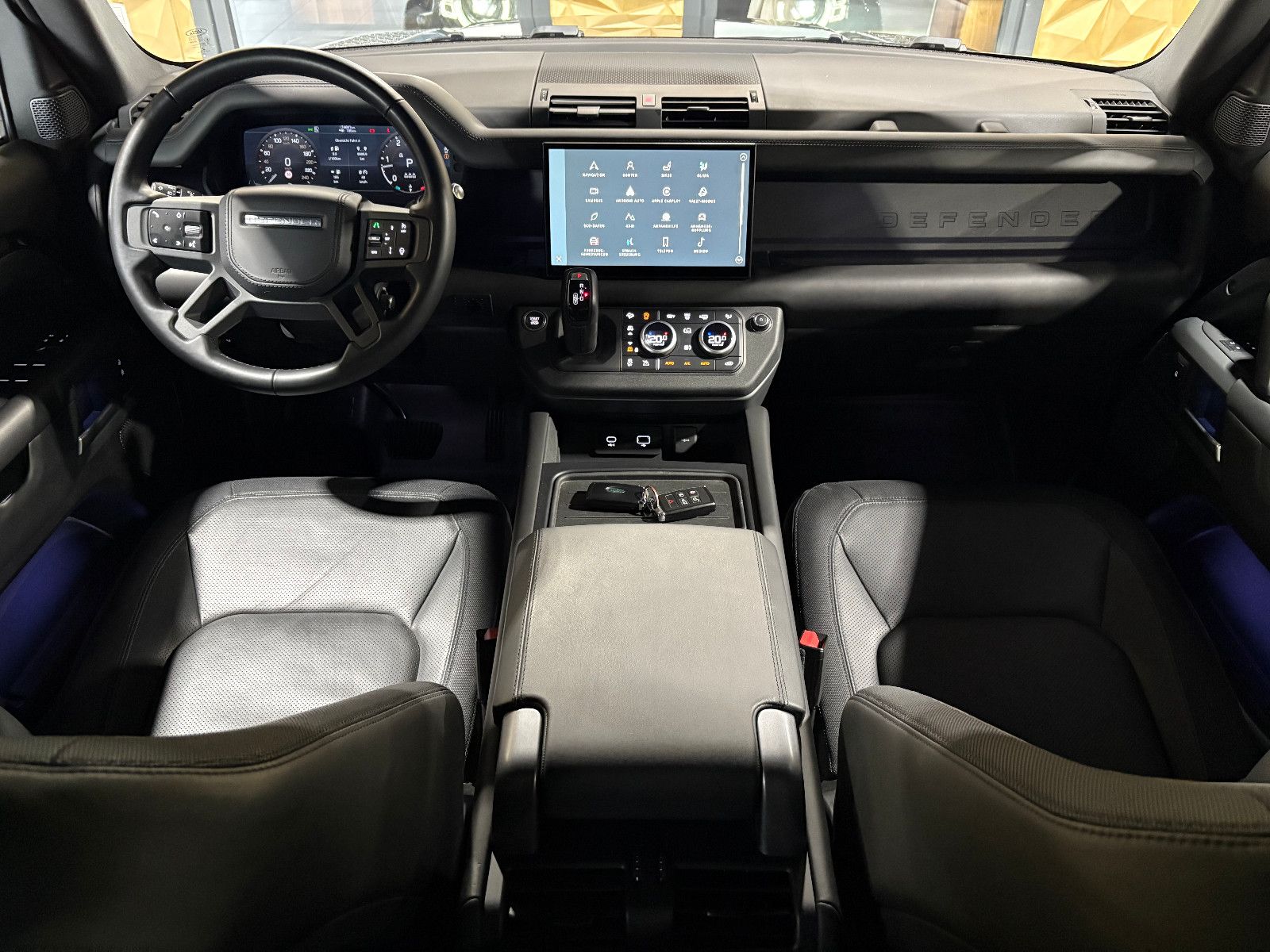 Fahrzeugabbildung Land Rover Defender 110 X-Dynamic HSE/PANO/360°/AHK/APPLE/