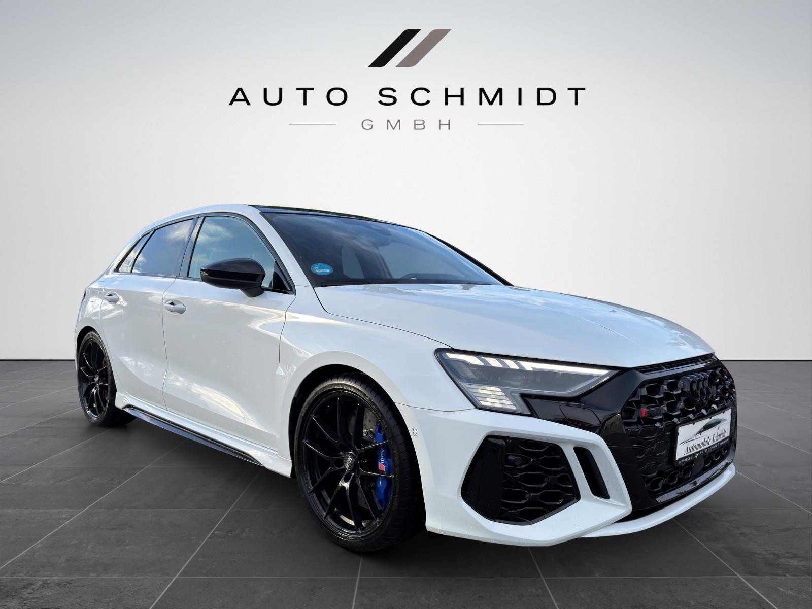 Audi RS3 Sportback 2.5 TFSI quattro 290 km/h+Keramik+