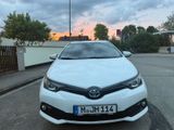 Toyota Auris hybrid&benzin - Toyota Auris von privat