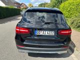 Mercedes-Benz GLC 220 d 4MATIC Autom. AHK Navi Kamera SH - Mercedes-Benz GLC 220 Gebrauchtwagen in Hamburg