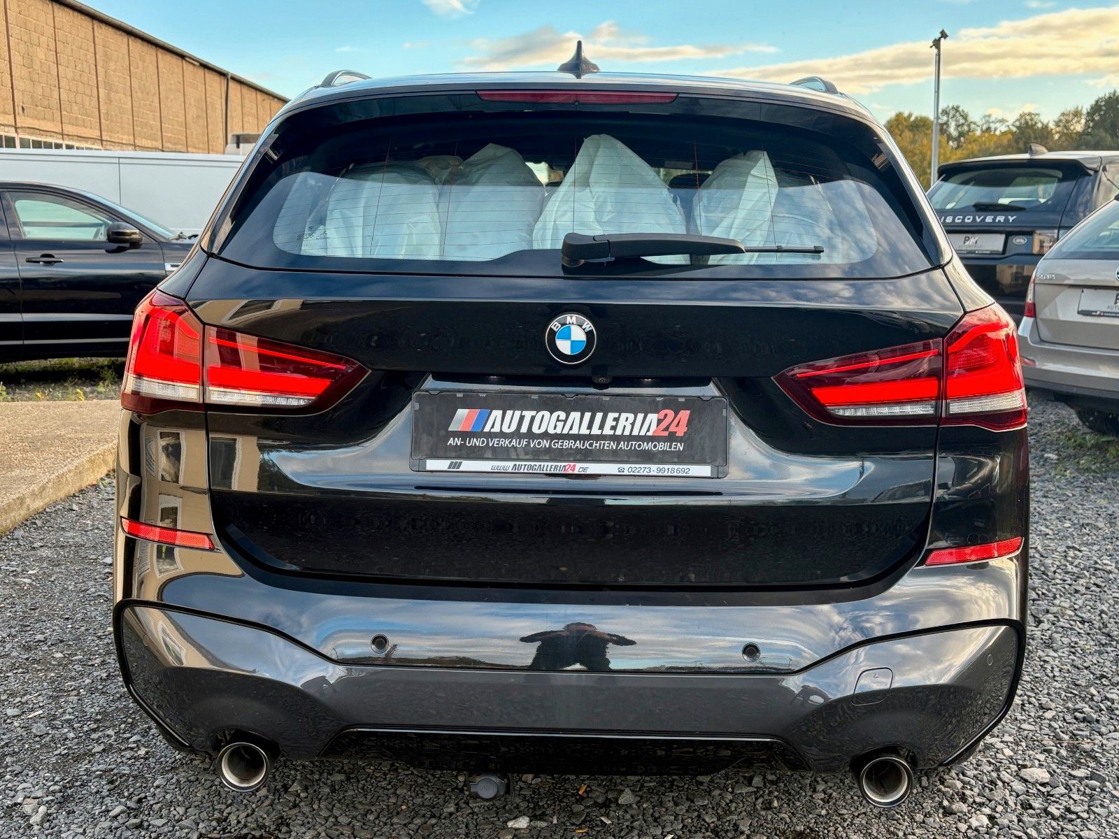 Fahrzeugabbildung BMW X1 sDrive18d Aut. M SPORTPAKET Navi LED Pano HUD
