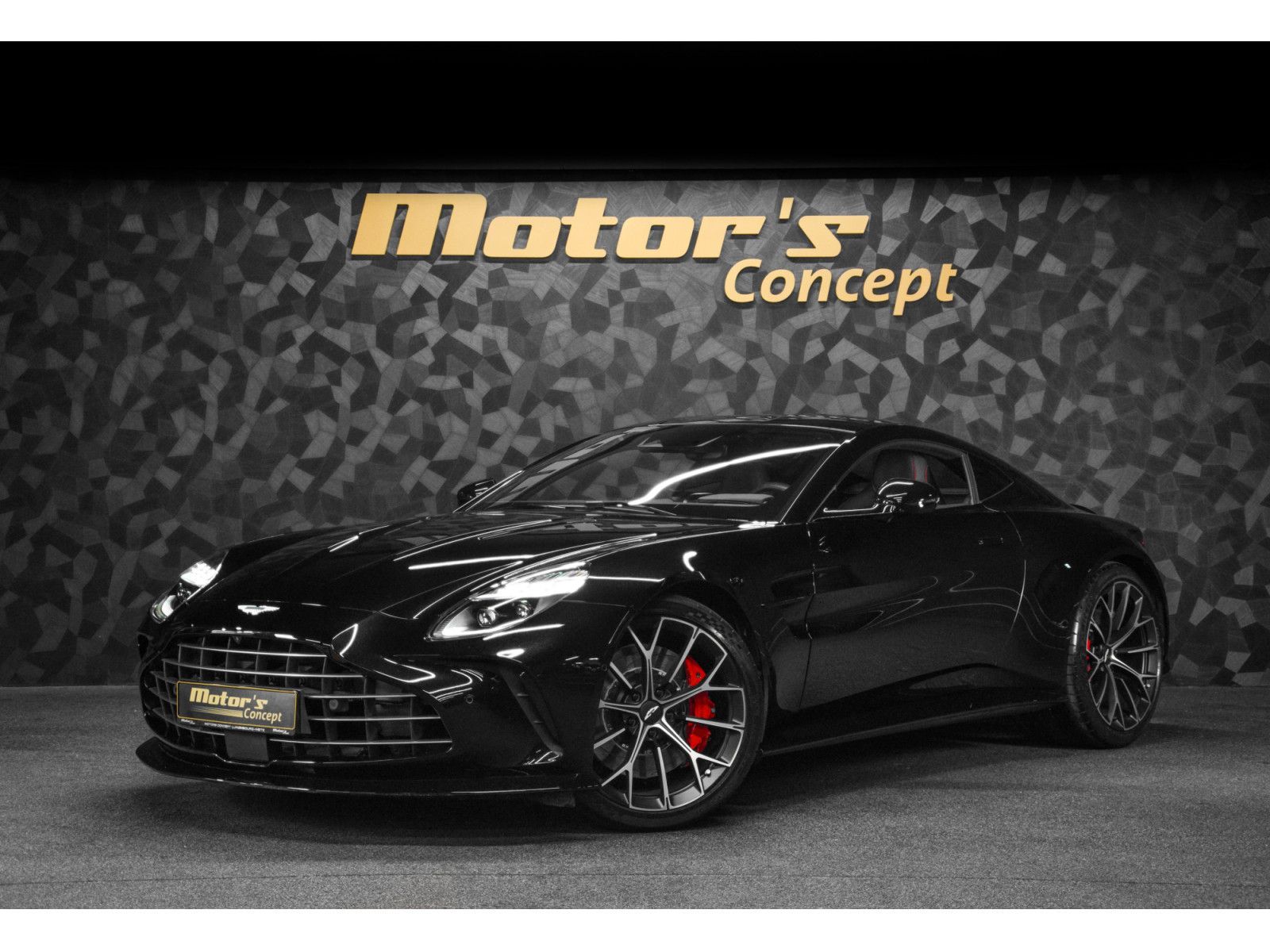 Aston Martin Vantage V8 Coupé