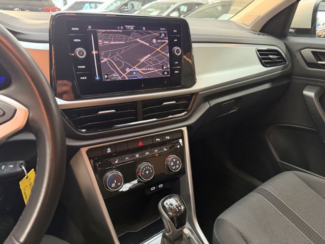 T-Roc Life Navi LED Apple CarPlay Android Auto M
