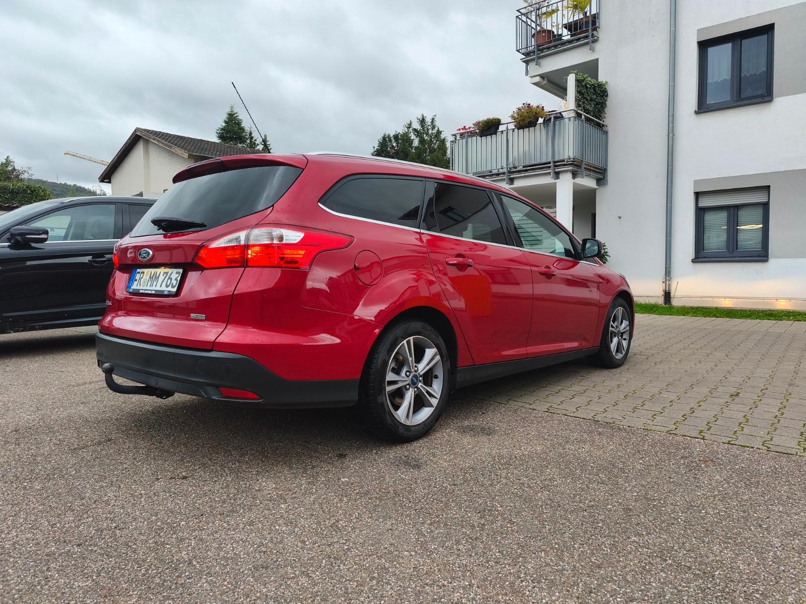 Ford Focus 2013 — photo 10