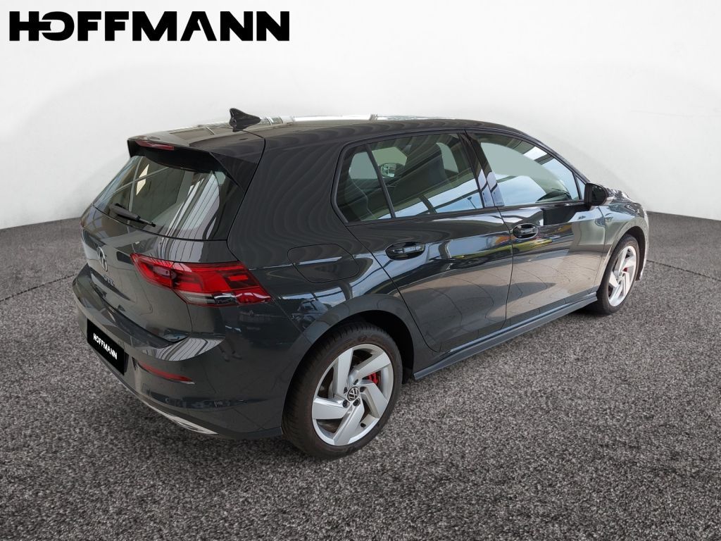 Fahrzeugabbildung Volkswagen Golf 1.4 eHybrid  DSG GTE Anschlußgarantie