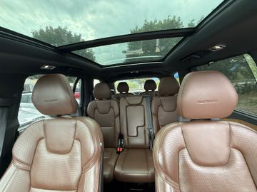 Volvo XC90 - 6