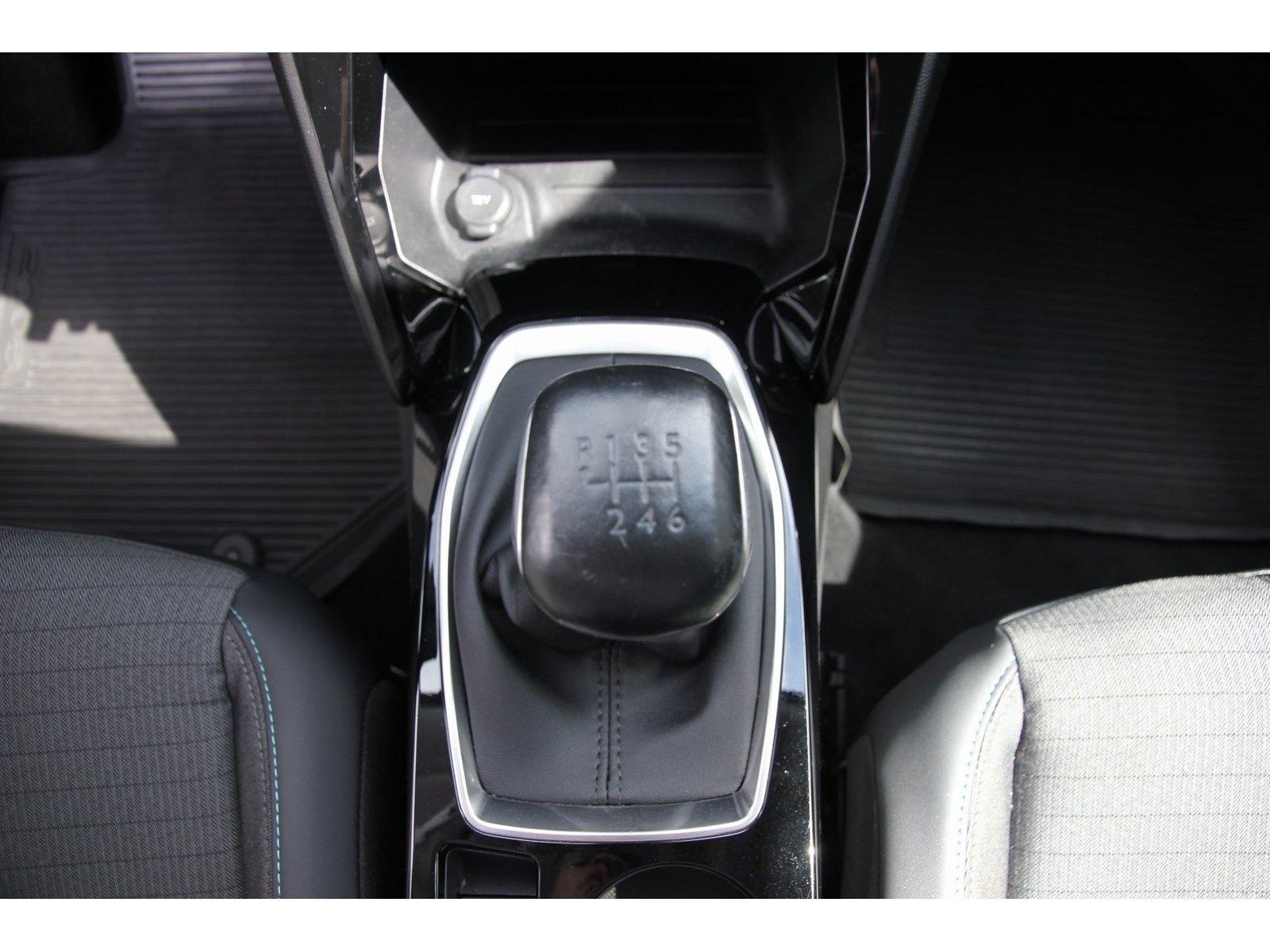 Peugeot 2008 Allure Pack BHDi 110 Navi SHZ RFK Carplay