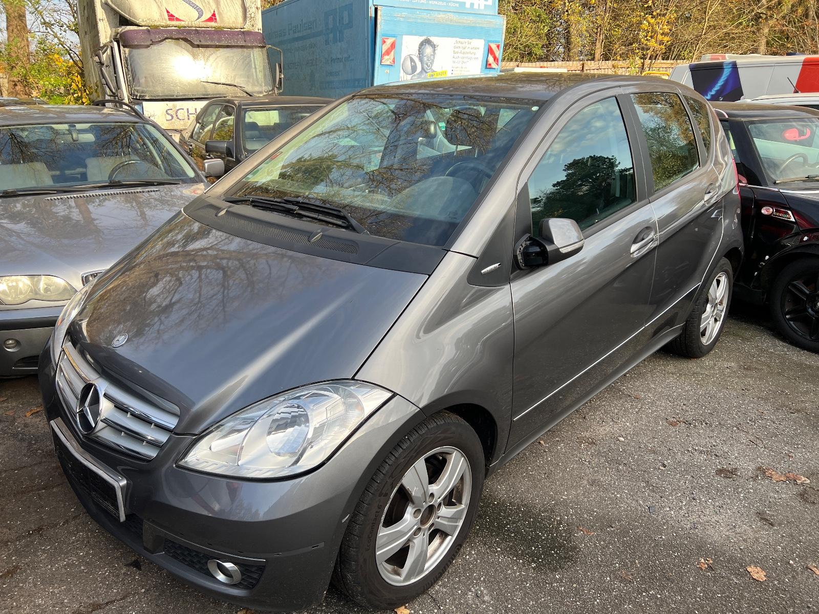 Mercedes-Benz A 180