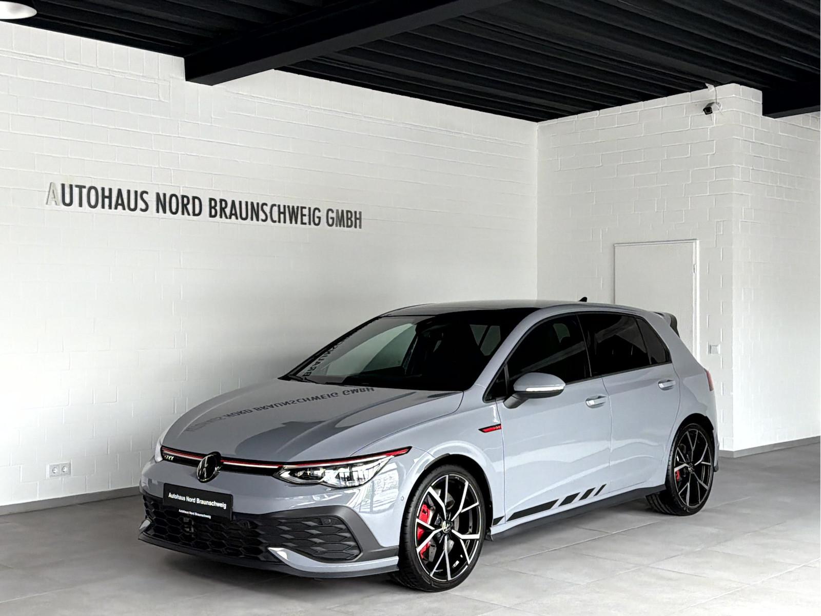 Volkswagen Golf GTI Clubsport 2.0TSI*Akrapovic*Pano*HUD*H&K