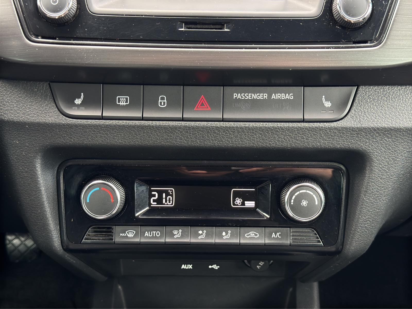 Skoda Fabia Combi 1.2TSI Tempomat PDC Alu16 Sitzhz DAB