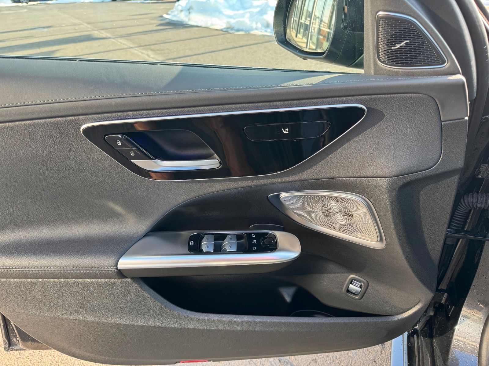 Fahrzeugabbildung Mercedes-Benz C 220d AMG+Burmester+ESD+RKamera+Night+TotW