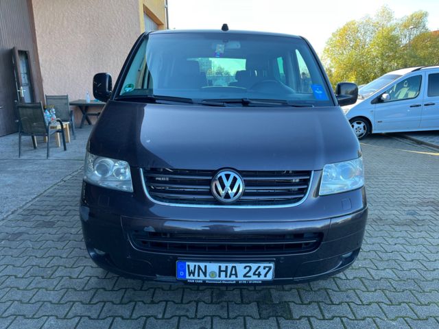 Volkswagen T5 Transporter Bus Multivan Sport Edition