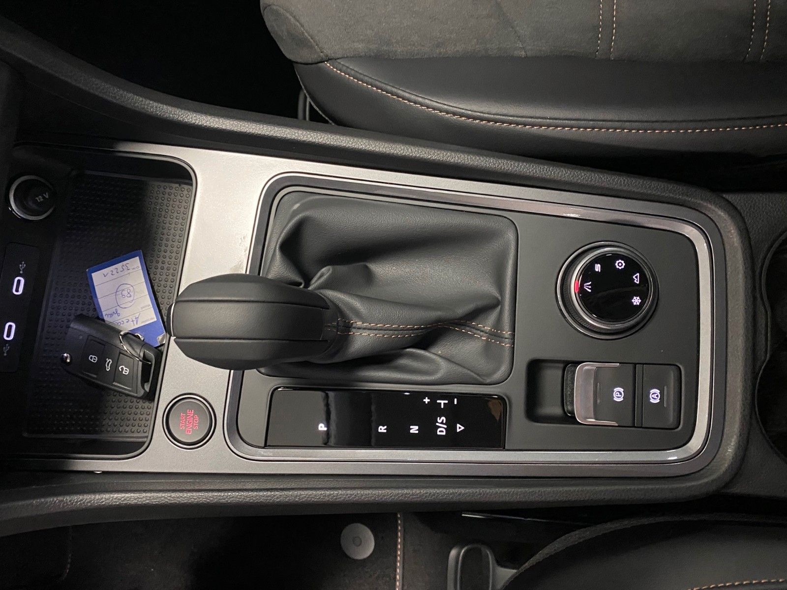 Fahrzeugabbildung CUPRA Ateca 2.0 TSI 4x4 DSG+5 J. GARANTIE+ACC+AHK+APP+