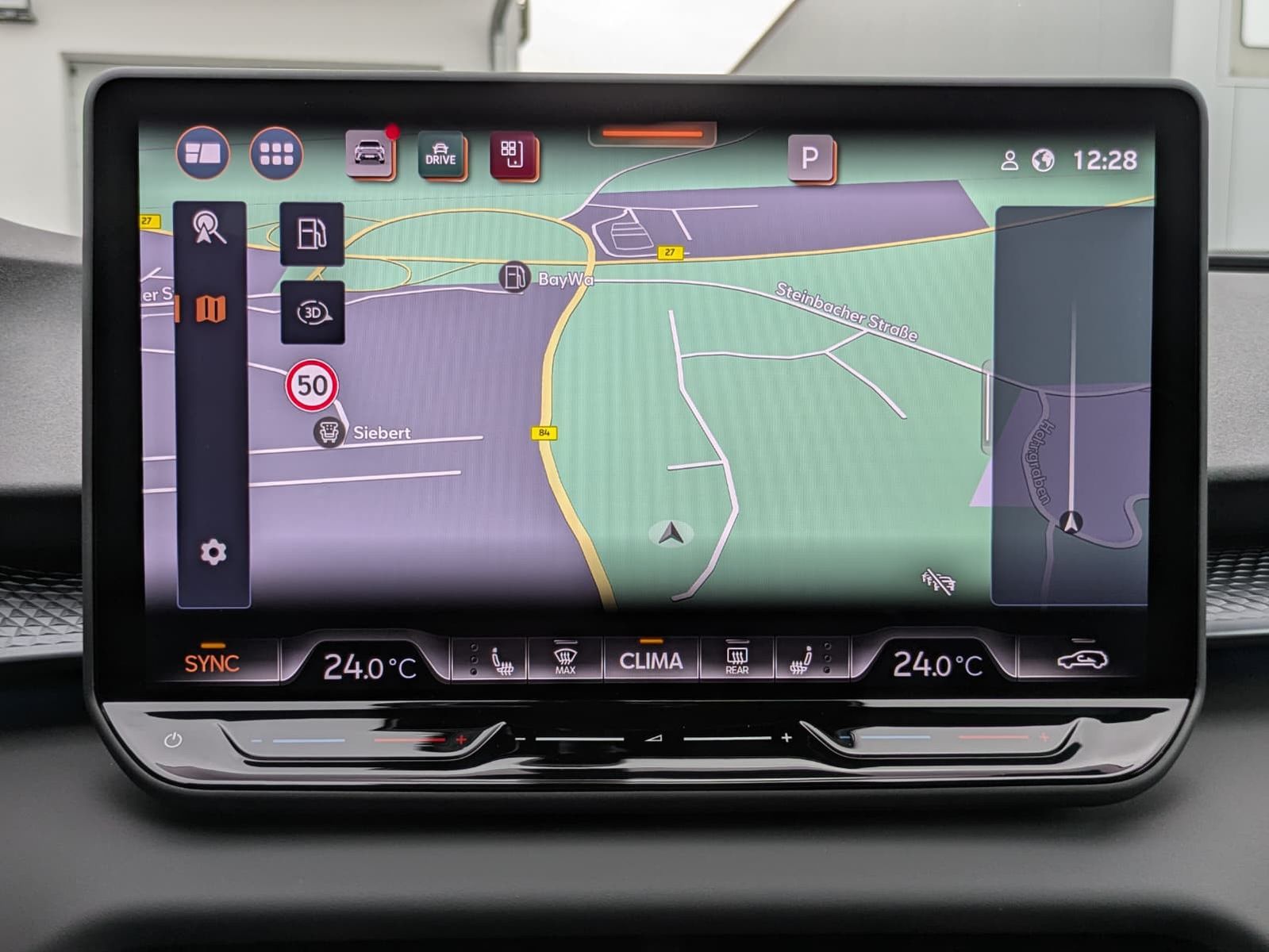 Fahrzeugabbildung CUPRA Terramar 2.0 TSI 4D VZ HUD*MATRIX*PANO*DCC*20"