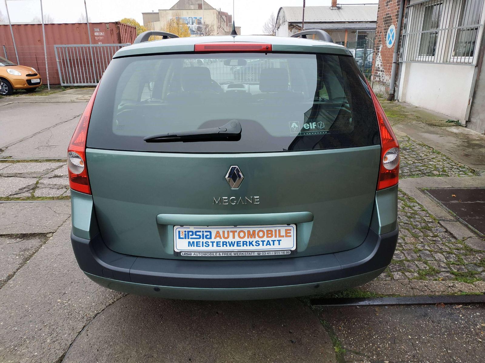 Renault Megane 2004 — photo 8