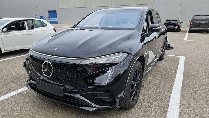 Mercedes-Benz EQS SUV 580 AMG 4Matic Hyperscreen