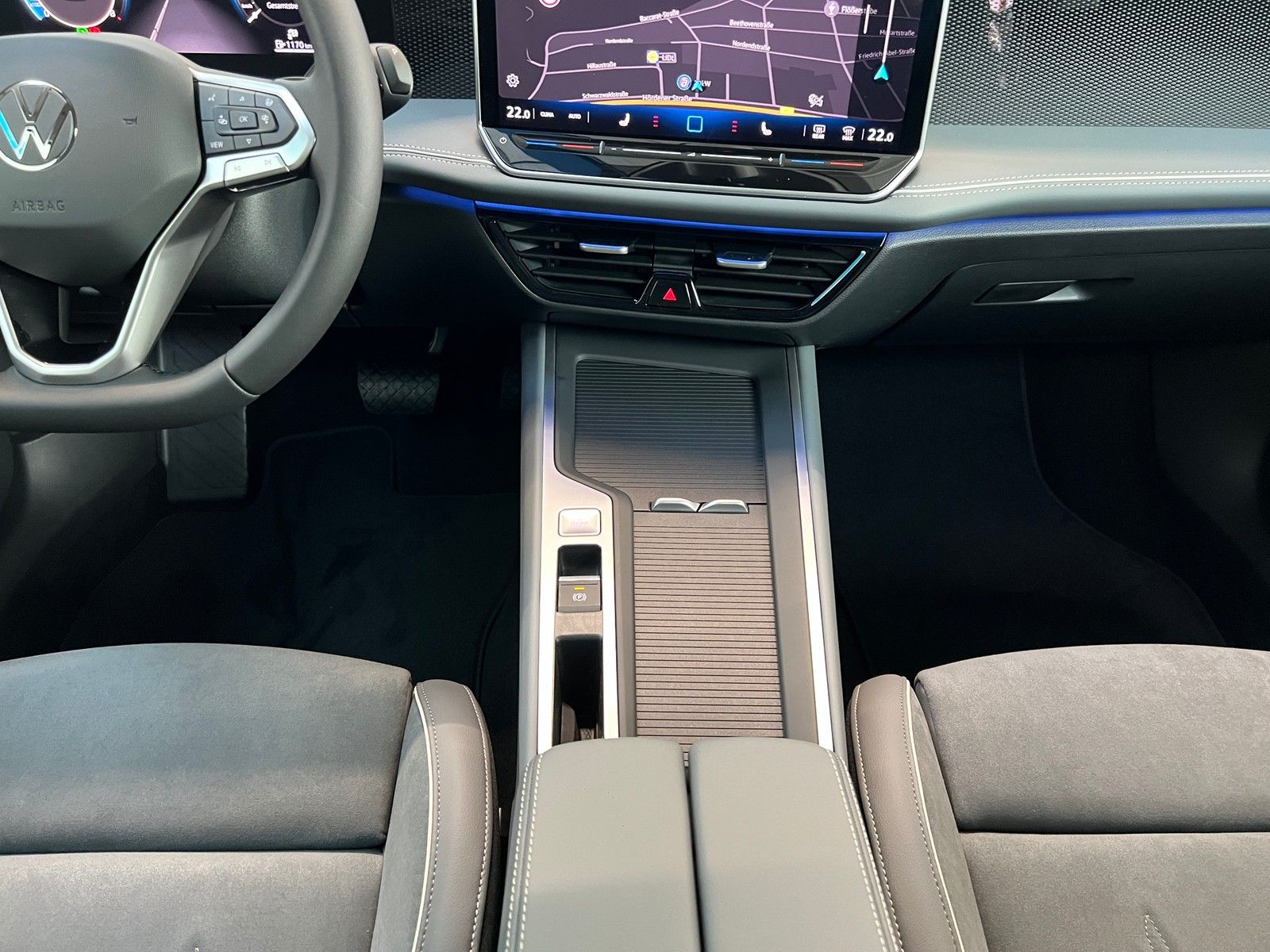 Fahrzeugabbildung Volkswagen Passat Variant / ehem. UPE.51.729,00** Business