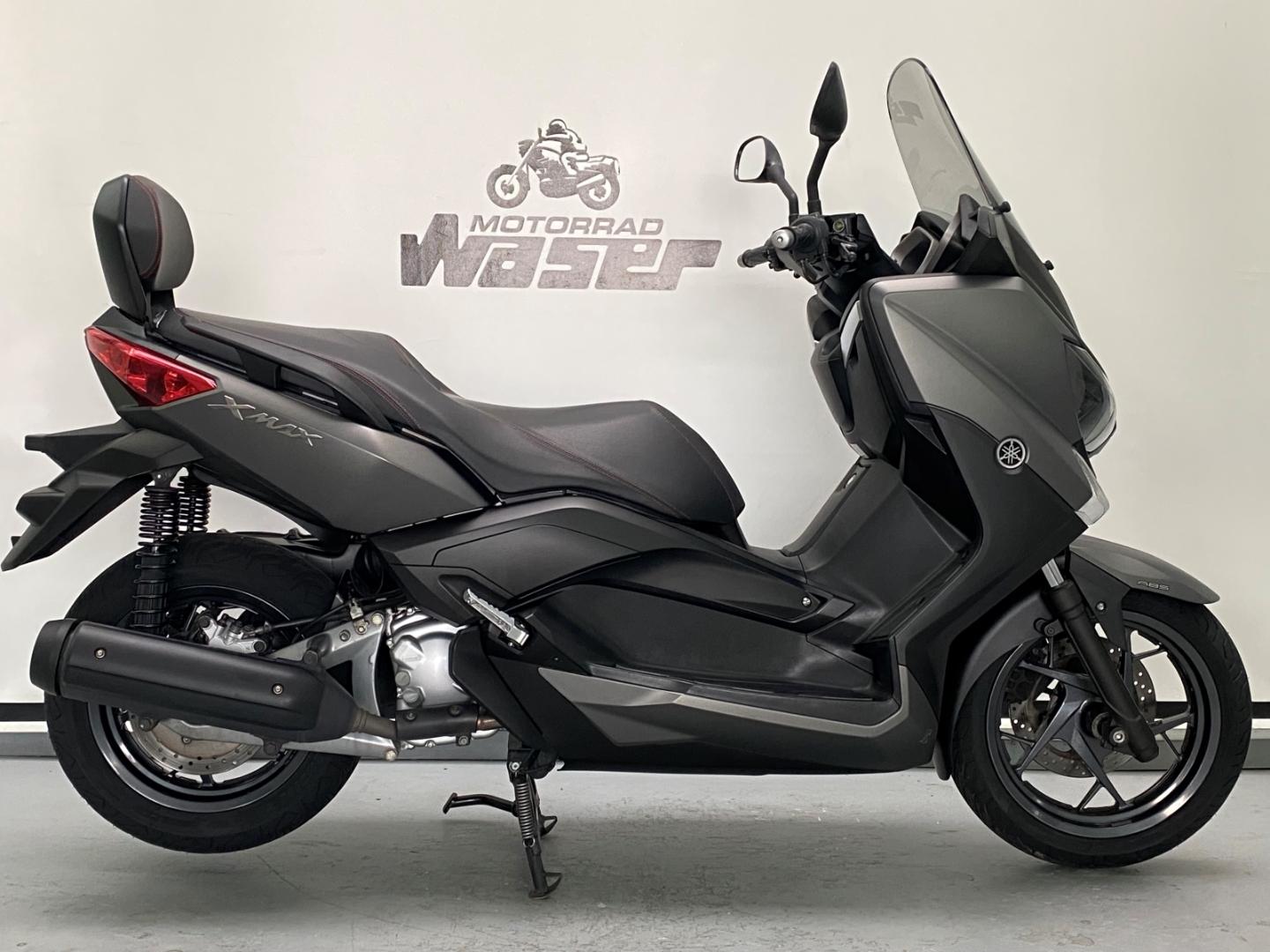 Yamaha XMAX 250 