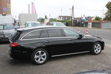 Mercedes E 220 - 8