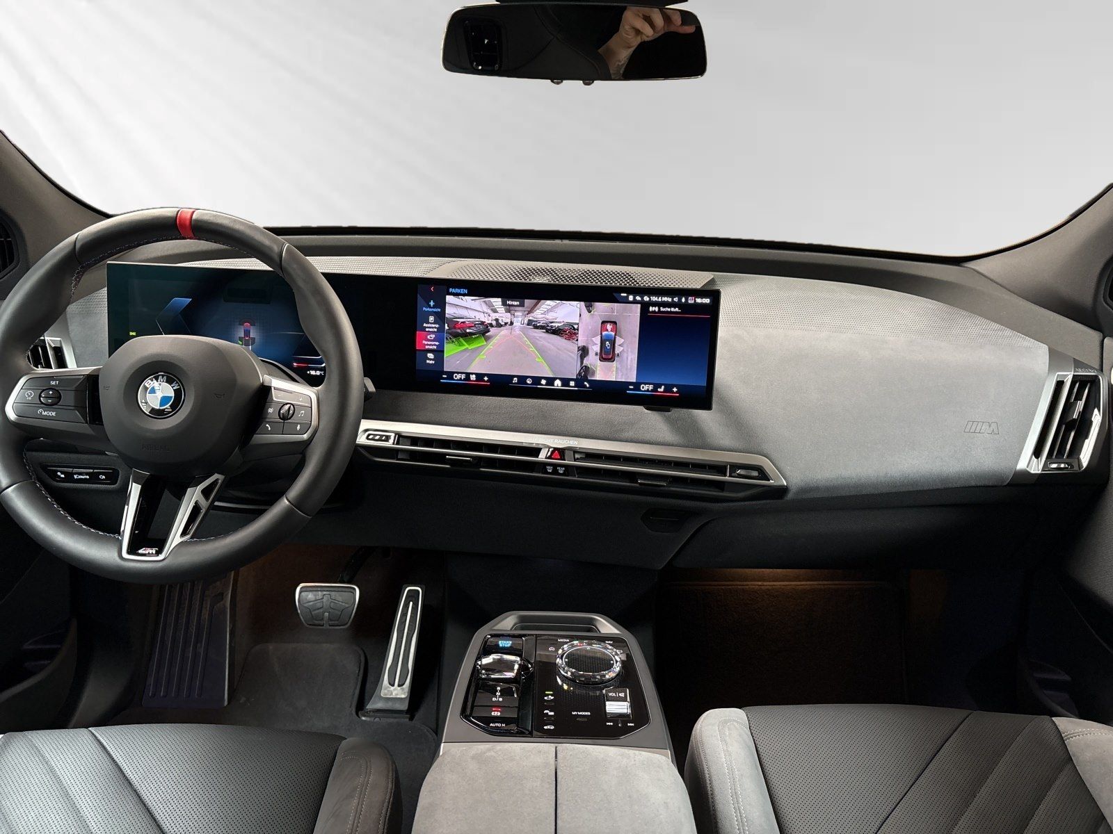 BMW iX - Bild 11
