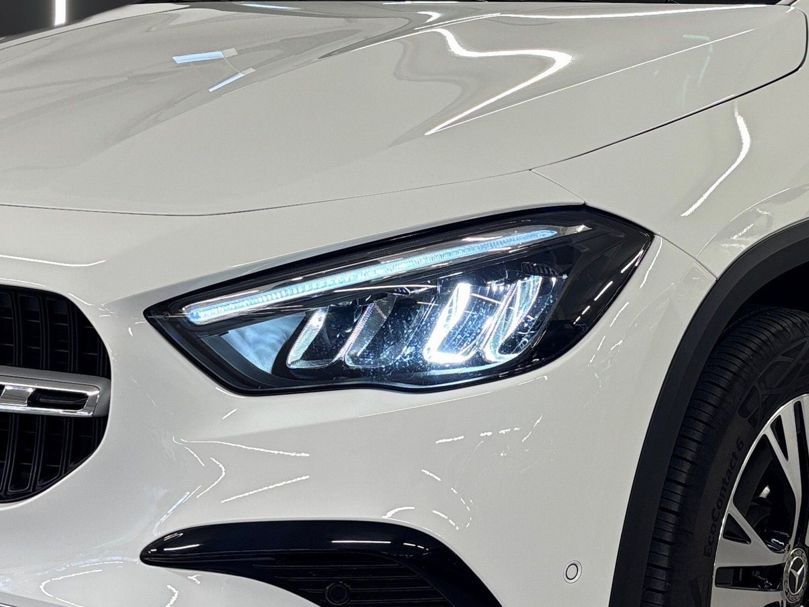Fahrzeugabbildung Mercedes-Benz GLA 200 Progressive*Pano*STDHZG*Distro*360°*Totw