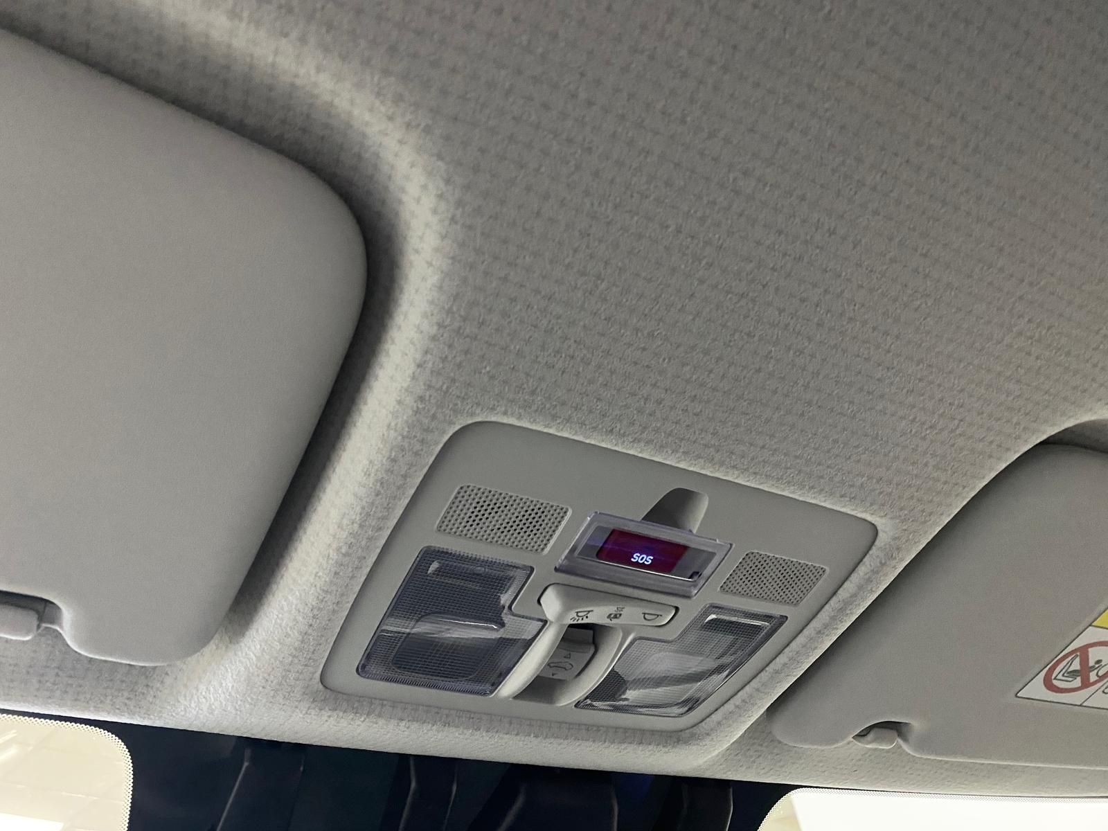 Fahrzeugabbildung Hyundai INSTER Elektro 85 kW APP+KLIMA+ACC+KAMERA+17"Alu