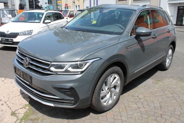 Volkswagen Tiguan 2.0 TDI 147kW DSG 4MO Navi Sitzh SOFORT