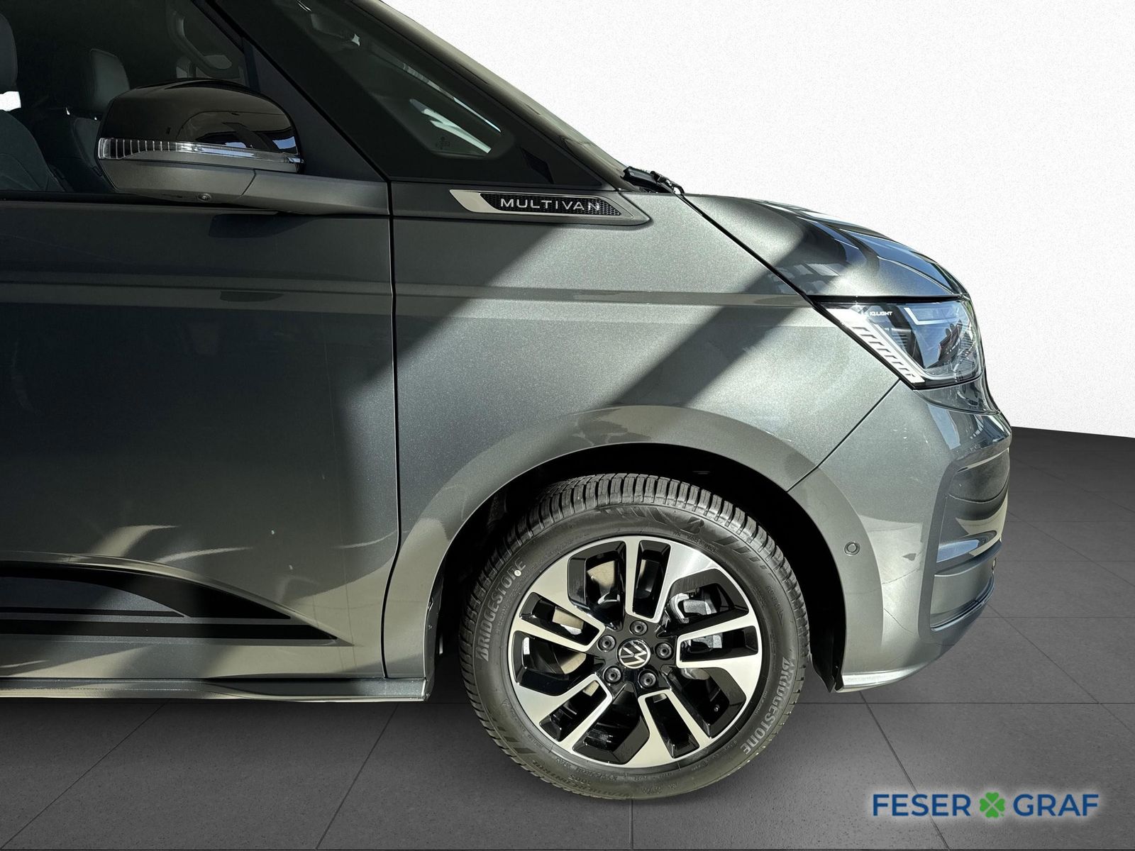 Volkswagen T7 Multivan Life 2,0 l TDI SCR 110 kW imagem 3