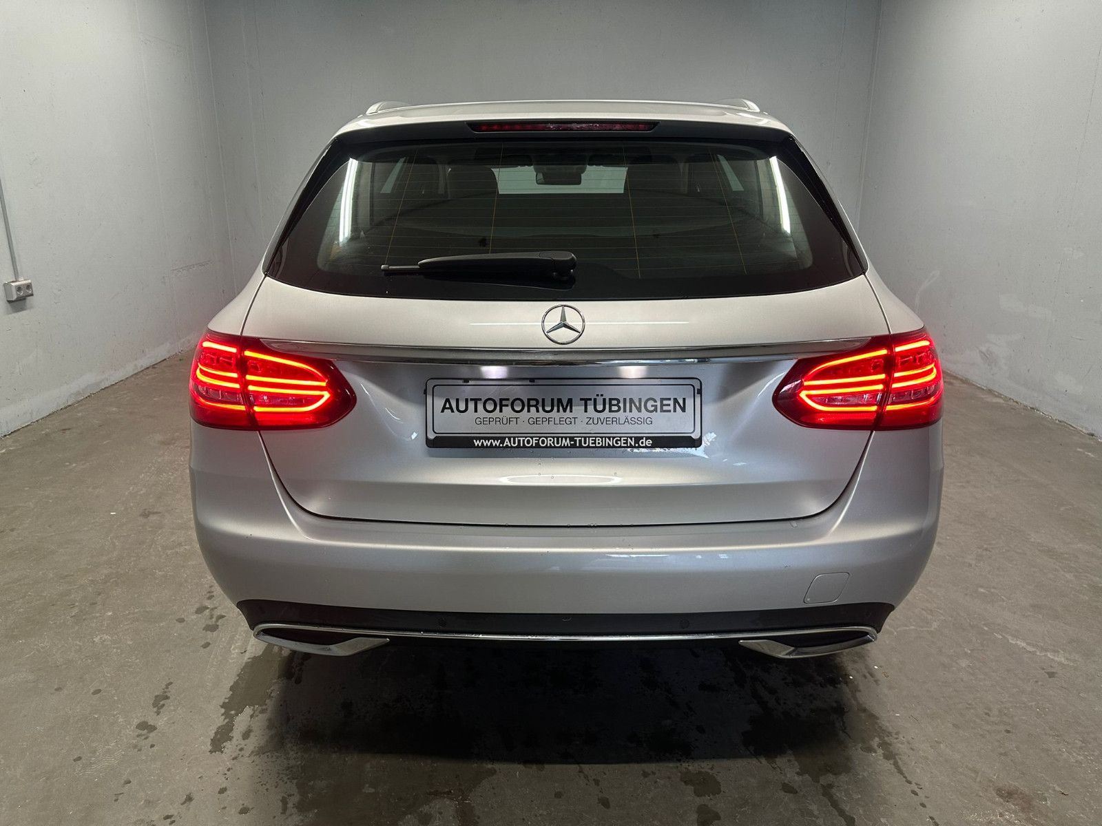 Fahrzeugabbildung Mercedes-Benz C 200 4MATIC T Autom.*AVANTGARDE*DISTRO*MEMORY*