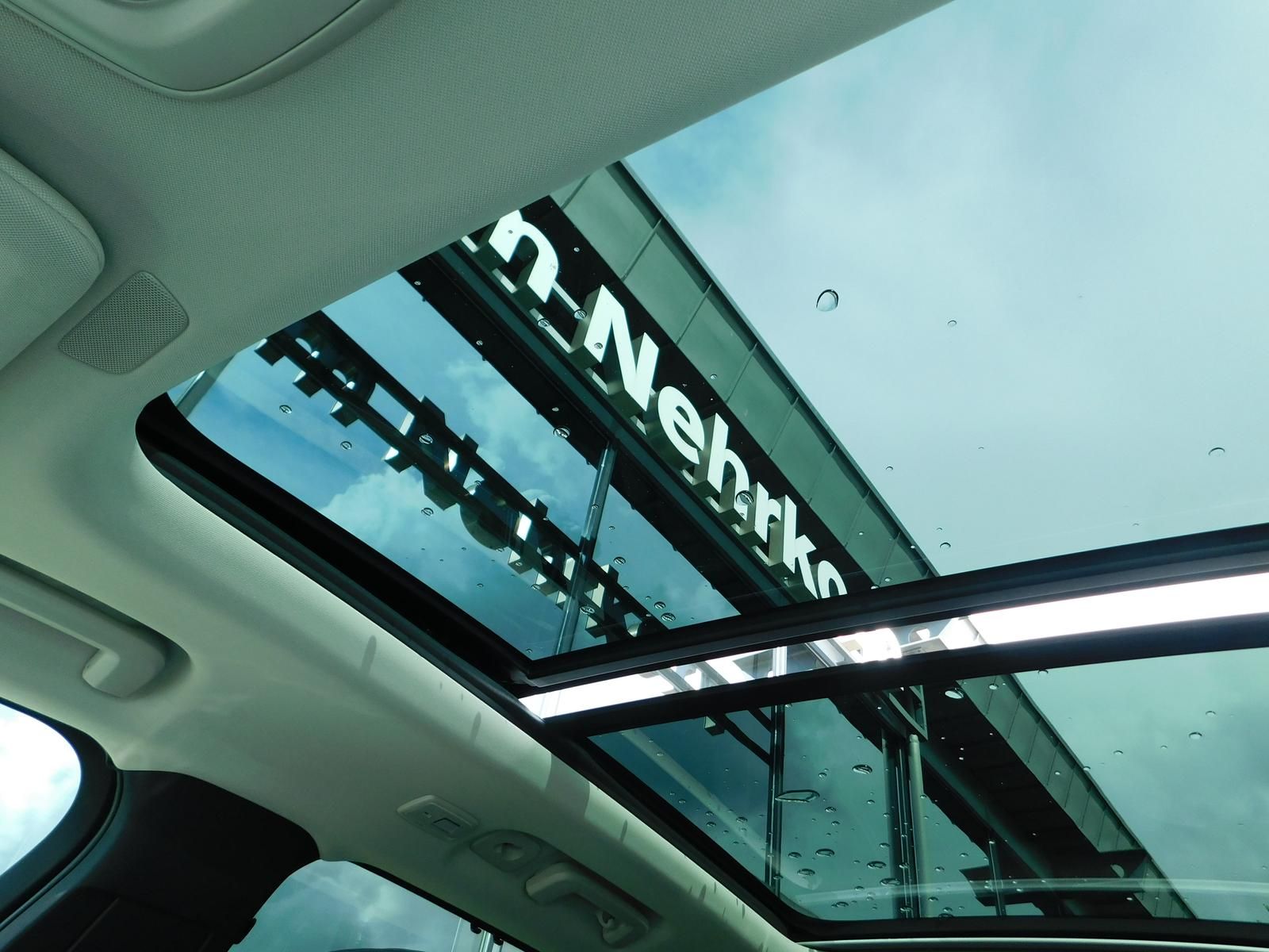 Fahrzeugabbildung Volvo XC90 T8 Recharge Plus Bright