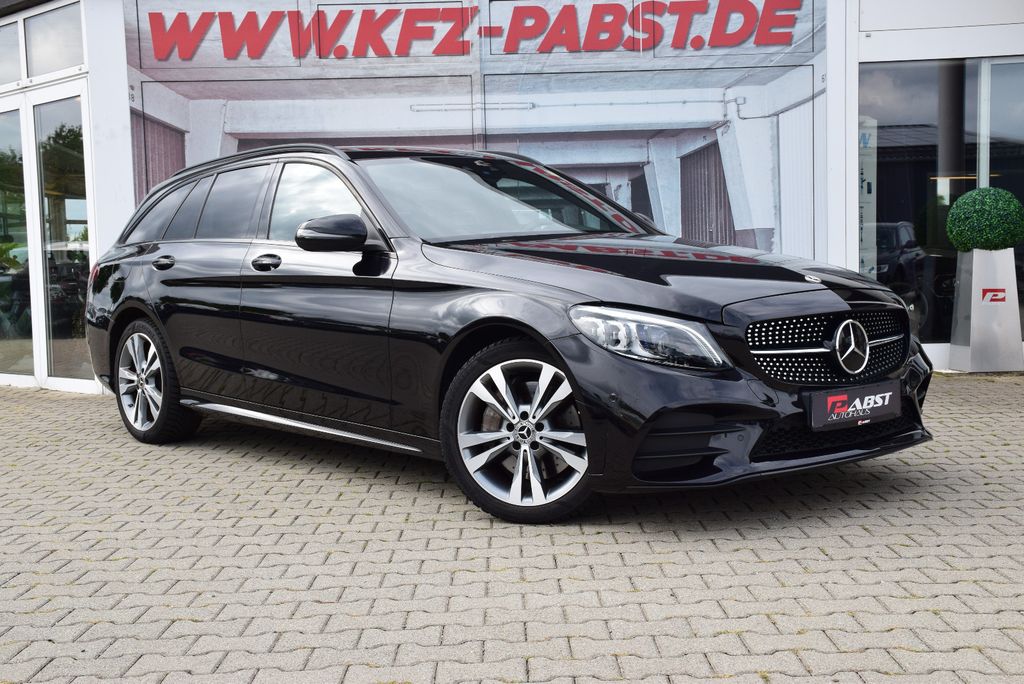 Image of Mercedes-Benz C 300
