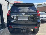 Toyota Land Cruiser 2.8 Executive - Toyota: Cruiser