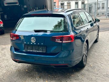 Volkswagen Passat Variant - 5
