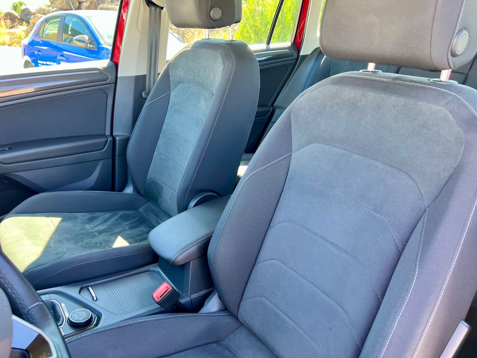 VW Tiguan 2.0 TDI Elegance 4Motion NAVI CAM SHZ