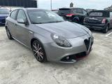 Alfa Romeo GiuliettaVeloce,Leder,Xenon,Navi,Panoramad.,PDC - Alfa Romeo Giulietta mit Benzin-Antrieb