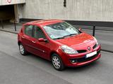 Renault Clio Ed. Dynamique 1.6 * Automatik * Erstbesitz - Renault Clio von privat