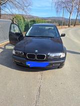BMW 318i - Oldi, keinen Winter gesehen  - BMW 318 aus 2000: 318i