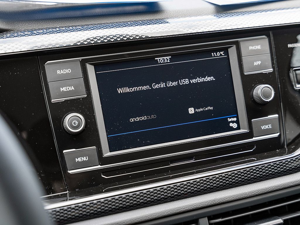 Fahrzeugabbildung Volkswagen Polo 1.0 Life KLIMA PDC SHZ LED SCHEINWERFER