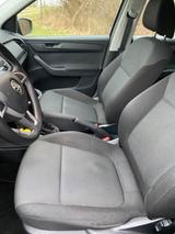 Skoda Fabia 1.0l TSI 70kW Combi Active TÜV 05/27  - Skoda Fabia: Active