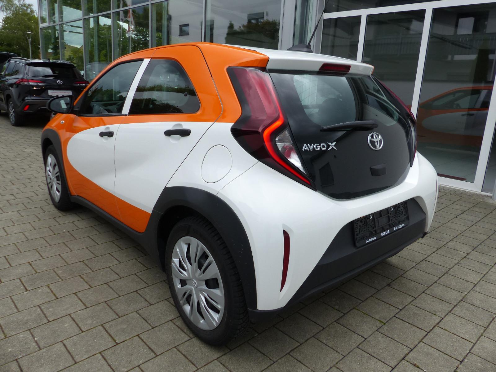 Toyota Aygo X 1.0 VVT-i Klima CarPlay Abstandstemp.